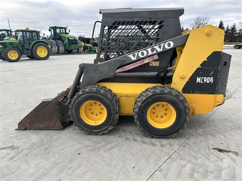 volvo mc90b skid steer review|Volvo mc90b .